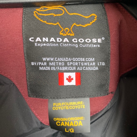 RESOLUTE PARKA- Canada Goose- New with tags - Picture 2 of 7